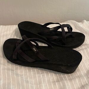 Teva sandals, size 10 womens NWOT